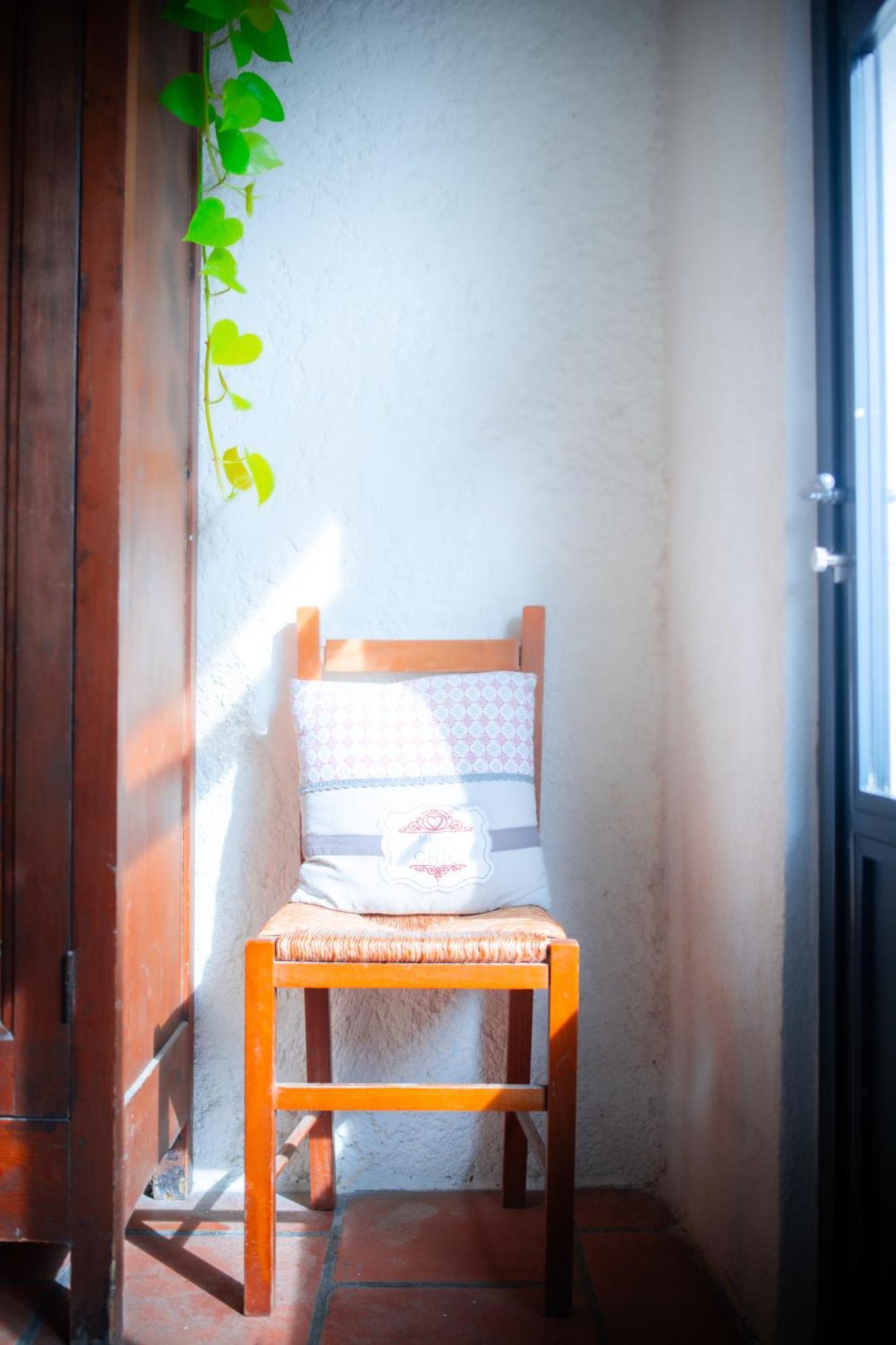 Mezel  Domaine De Prefaissal B&B 외부 사진