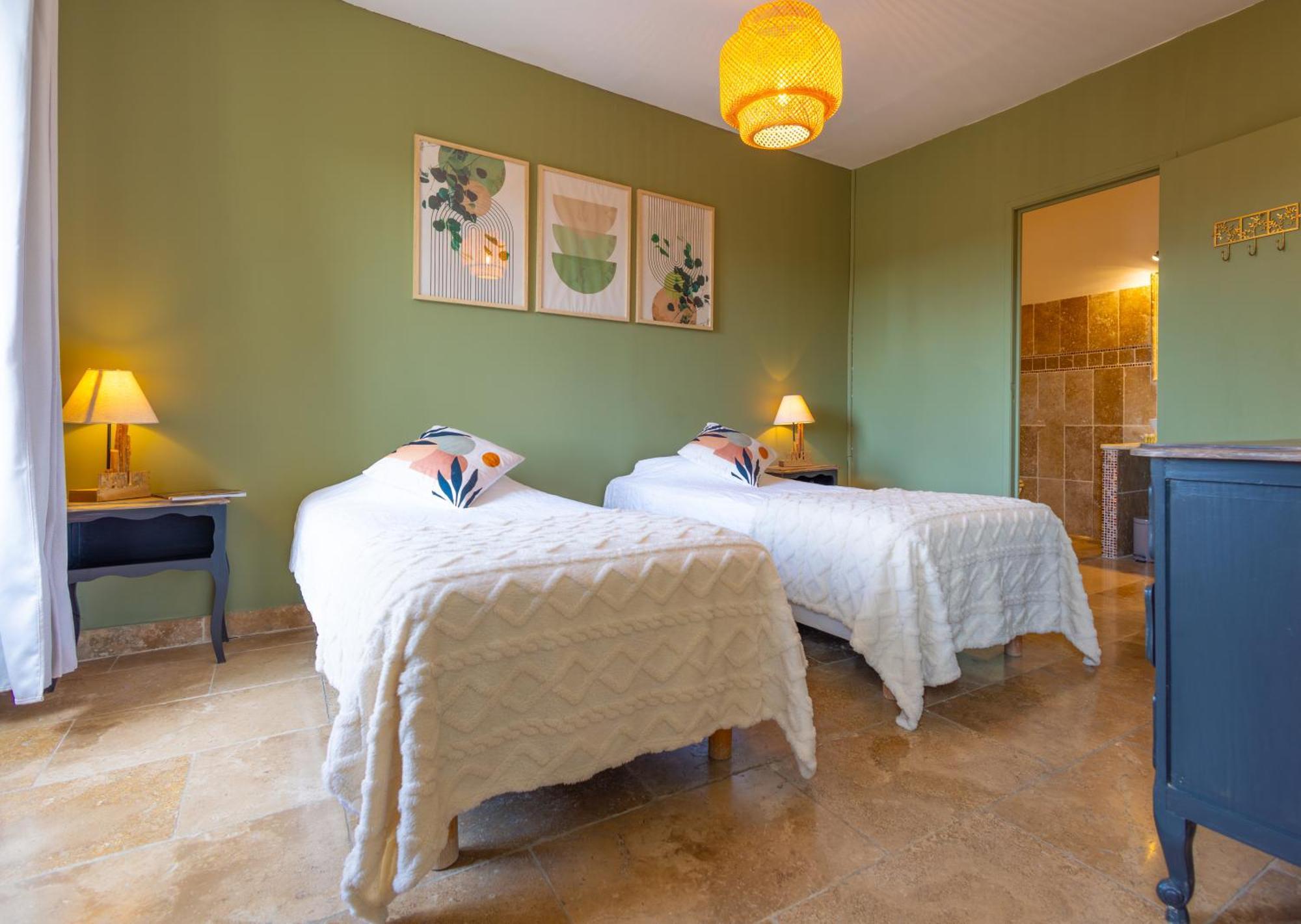 Mezel  Domaine De Prefaissal B&B 외부 사진